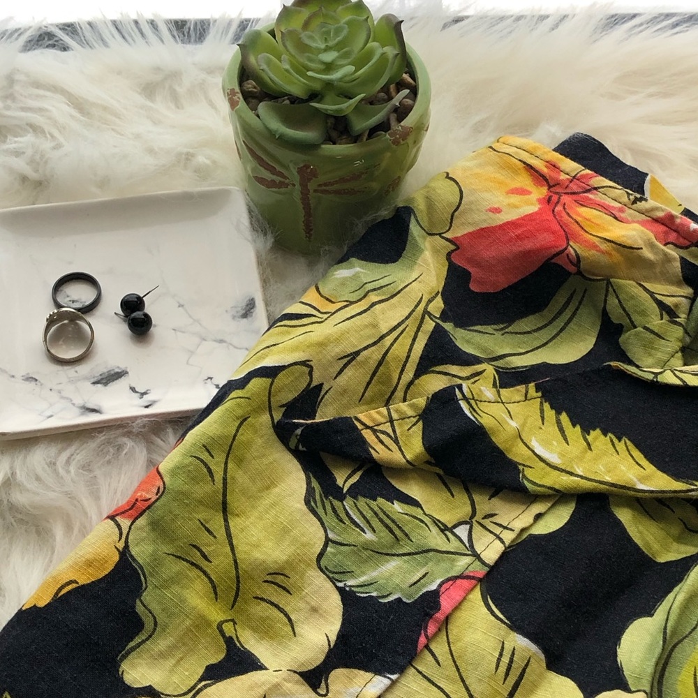 ➰Sassy Tropical Apron Skirt